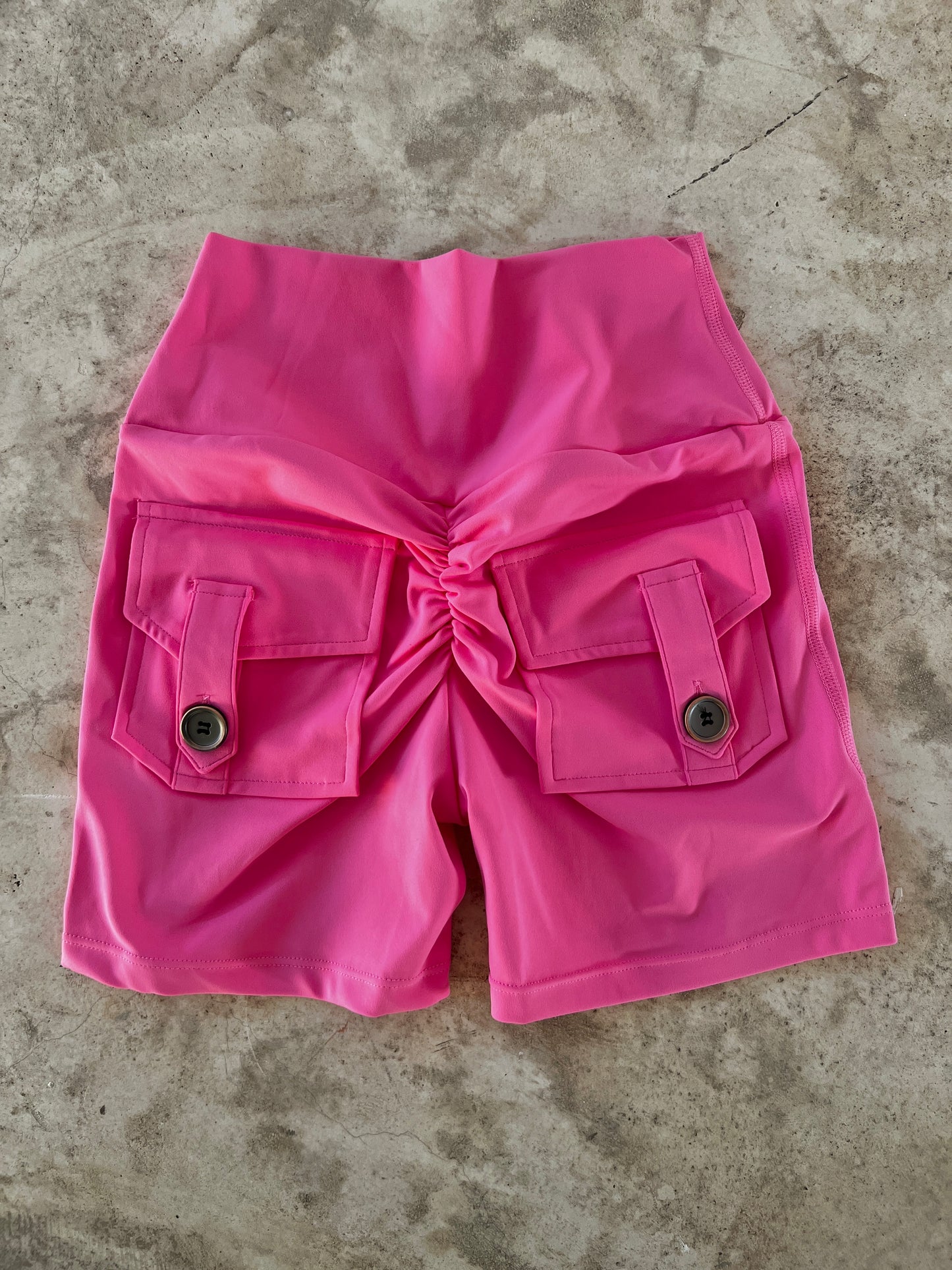 Short pocket