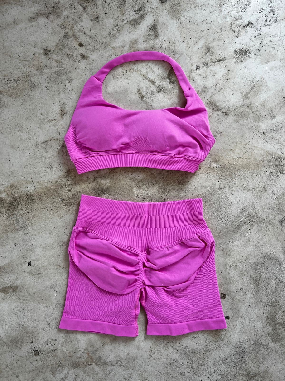 Set short seamless