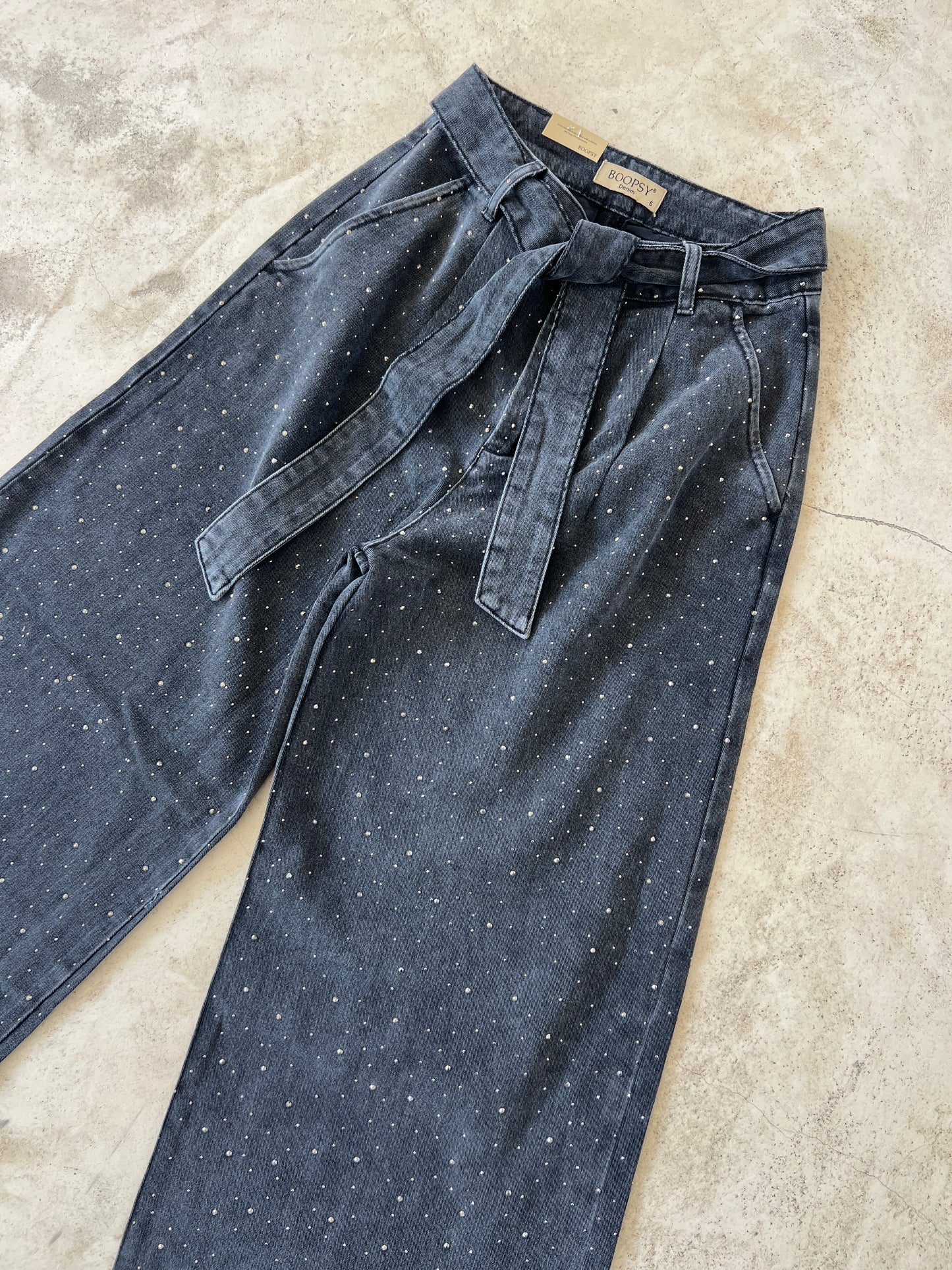 Jeans shiny