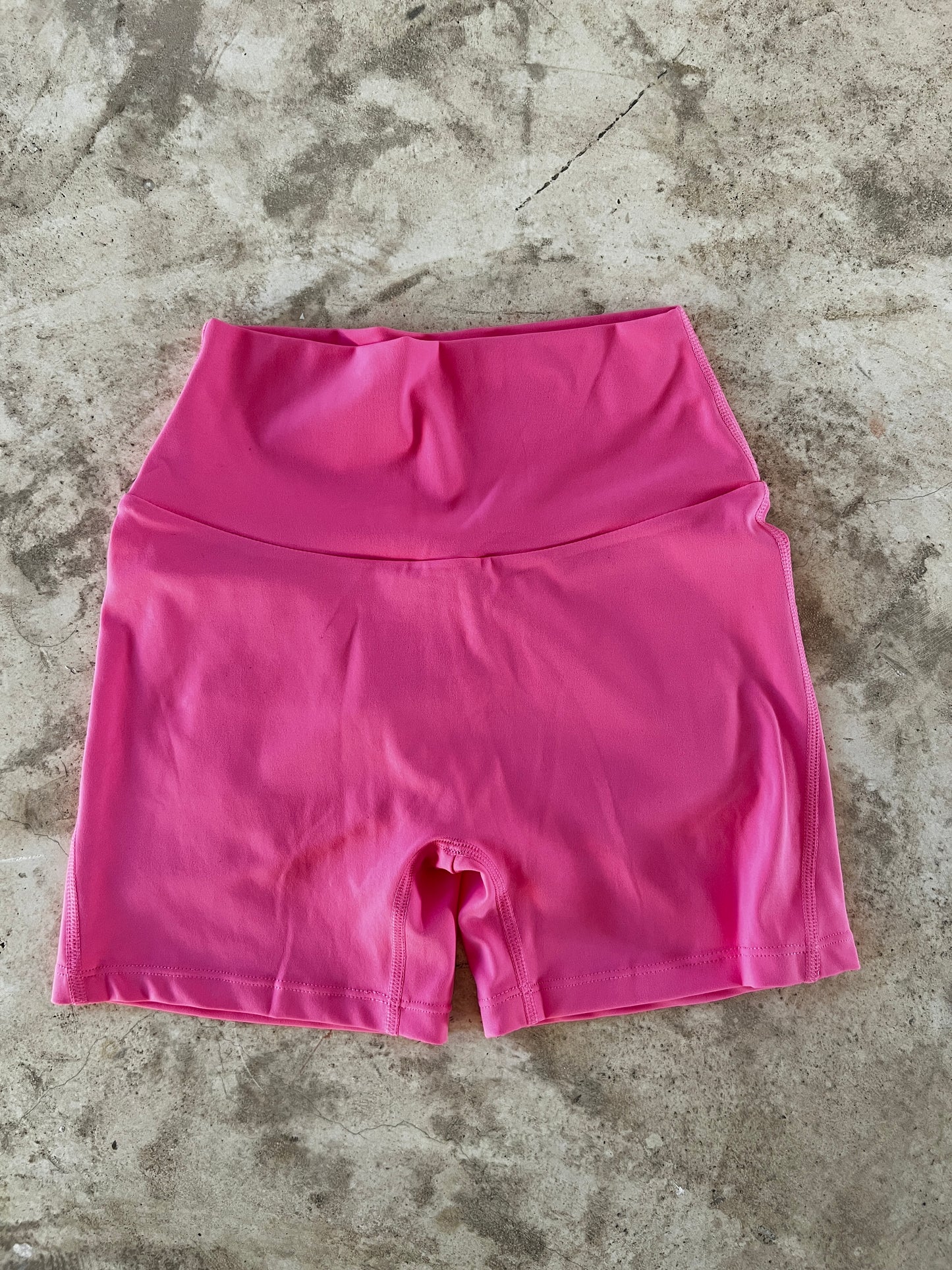 Short pocket