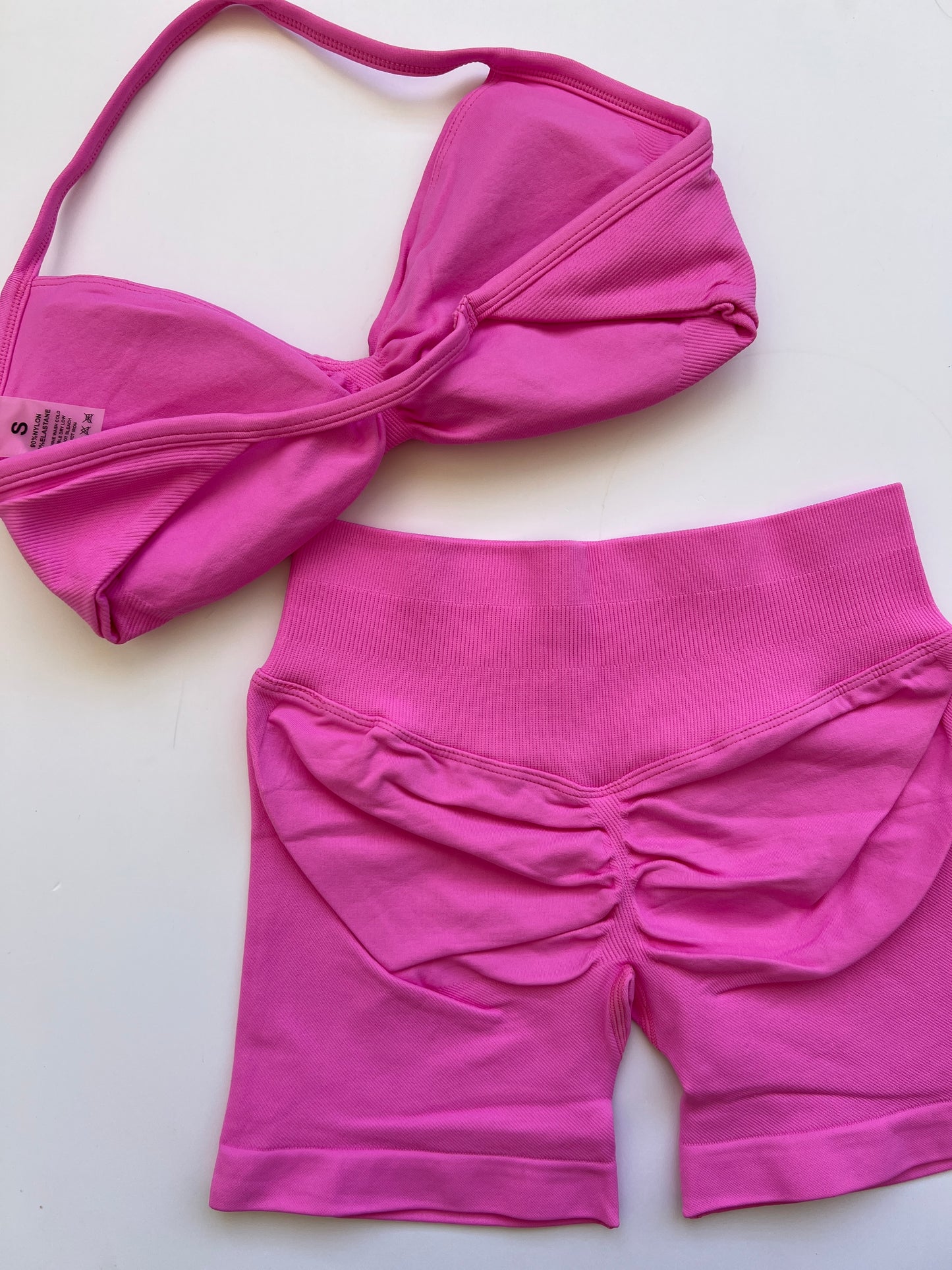 Set short seamless