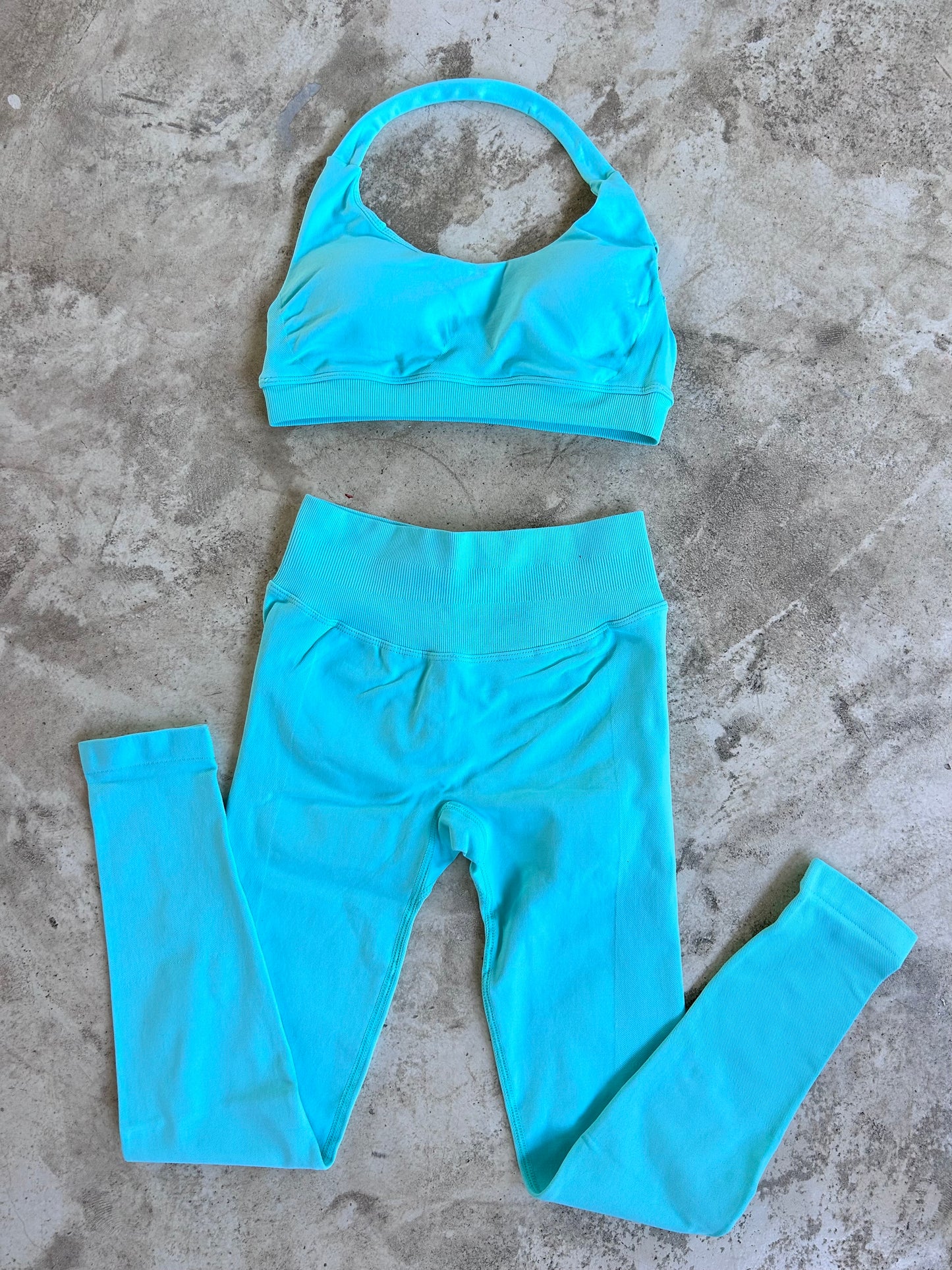 Set seamless