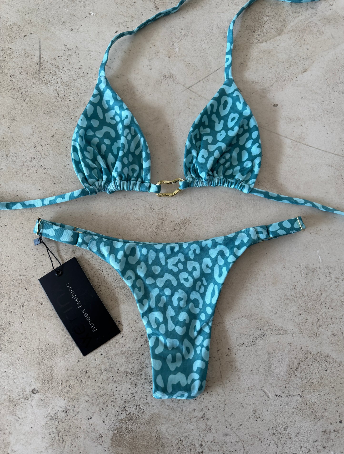 Bikini argolla tanga