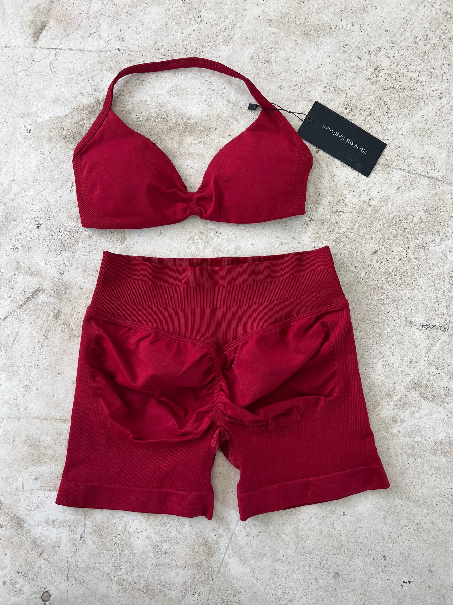 Set short tirita