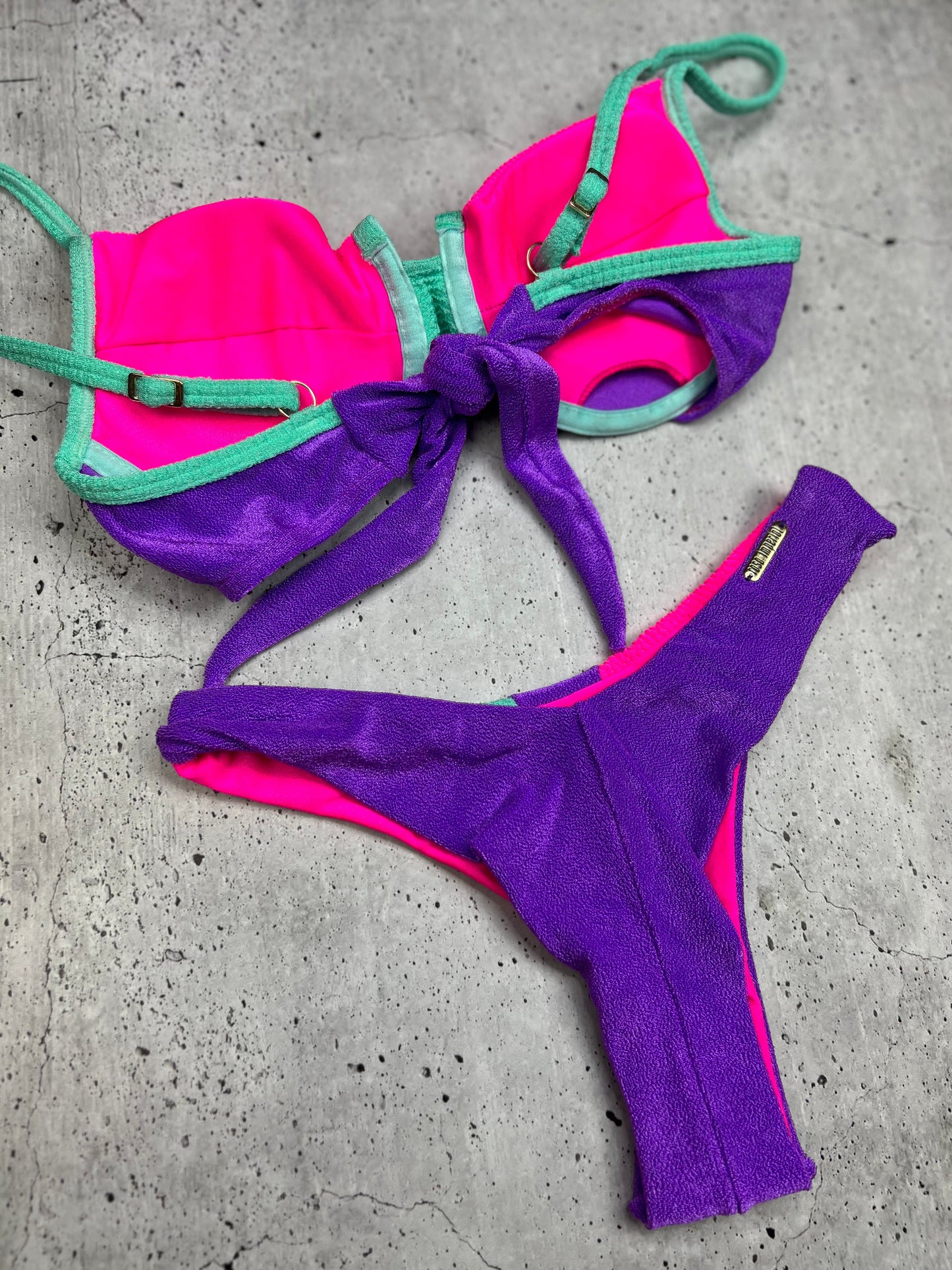 Bikini aro lila M