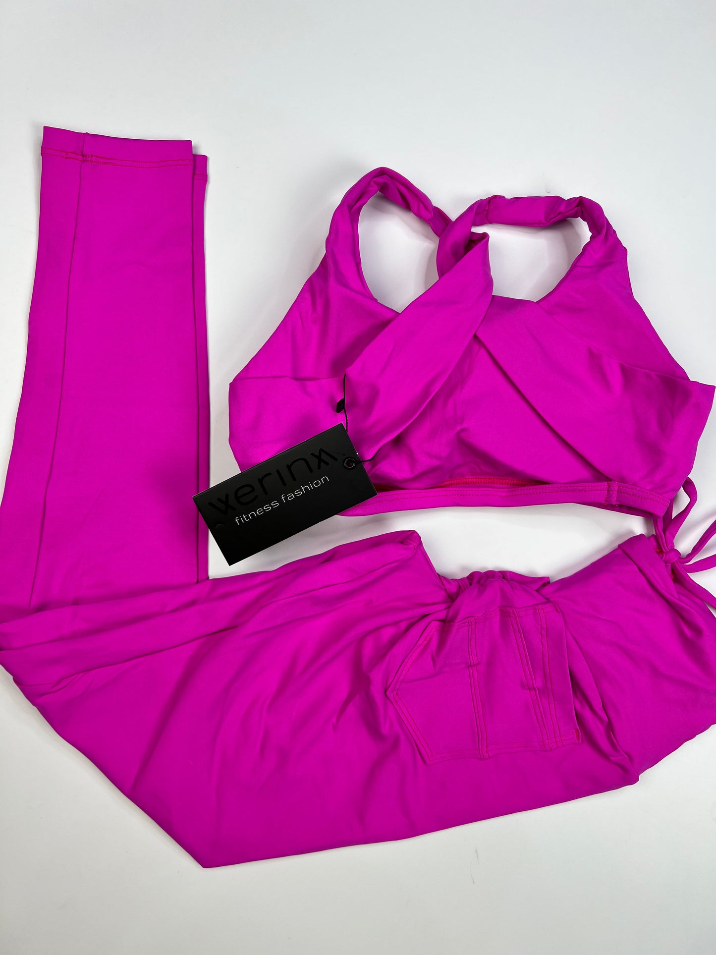 Set essential pink